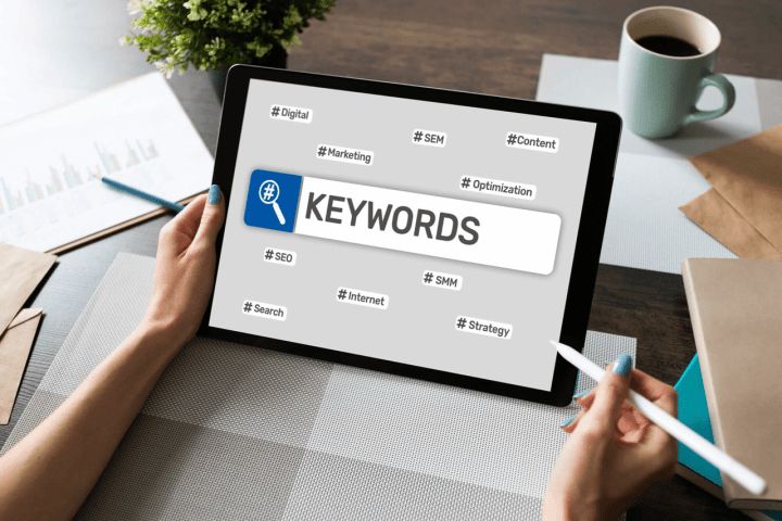 Bagaimana Cara Riset Keyword untuk Bisnis Pemula agar Website Mudah Naik di Google
