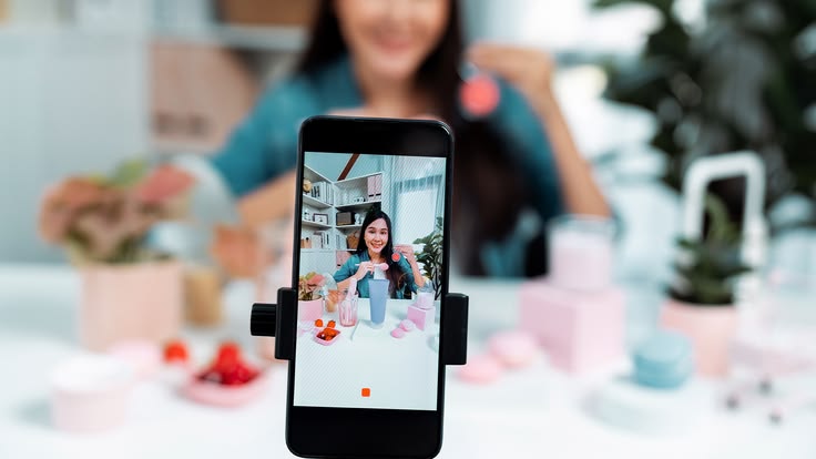 Bagaimana Cara Live Streaming Jualan untuk Bisnis Pemula? Panduan Efektif agar Penjualan Lebih Maksimal
